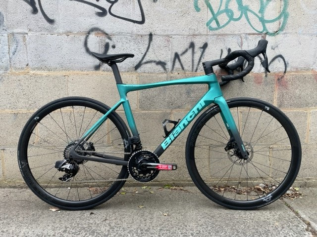 2024 Bianchi Specialissima Pro - Sram Force AXS - Size 55cm